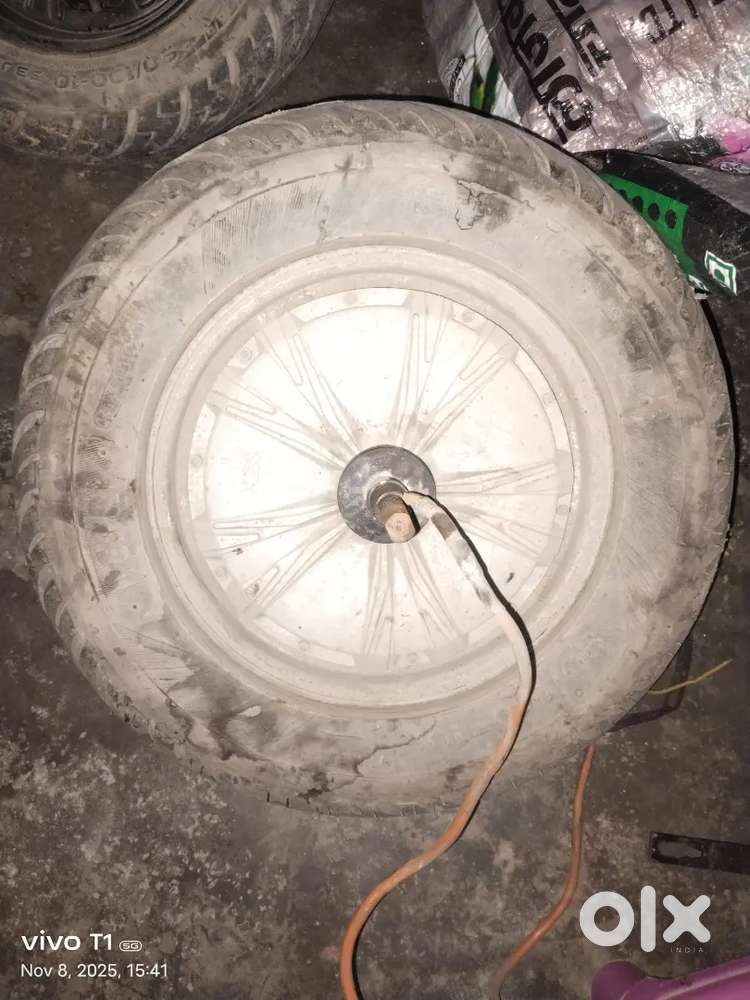 Electric scooty hub motor