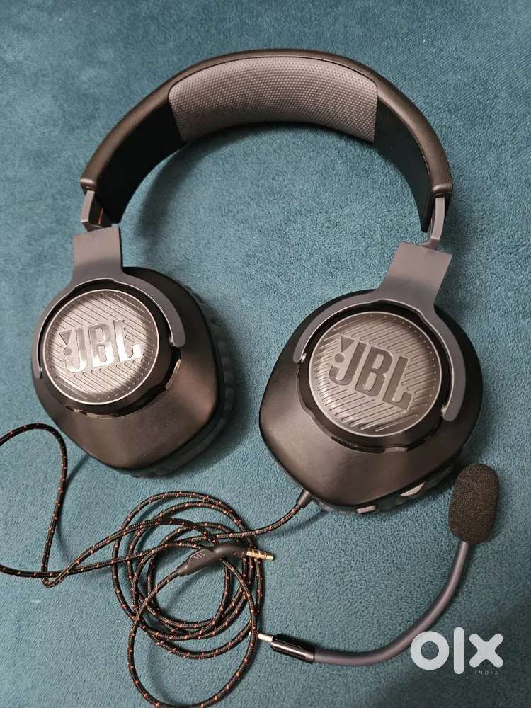 JBL Quantum 100 Wired Over Ear Gaming Headphones
