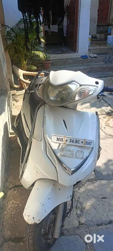 Gadi chalu condition Mai hai dacumentt Avlaib haii