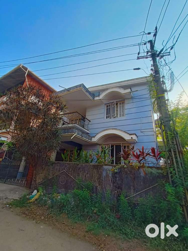 4 bhk House in mangaldevi