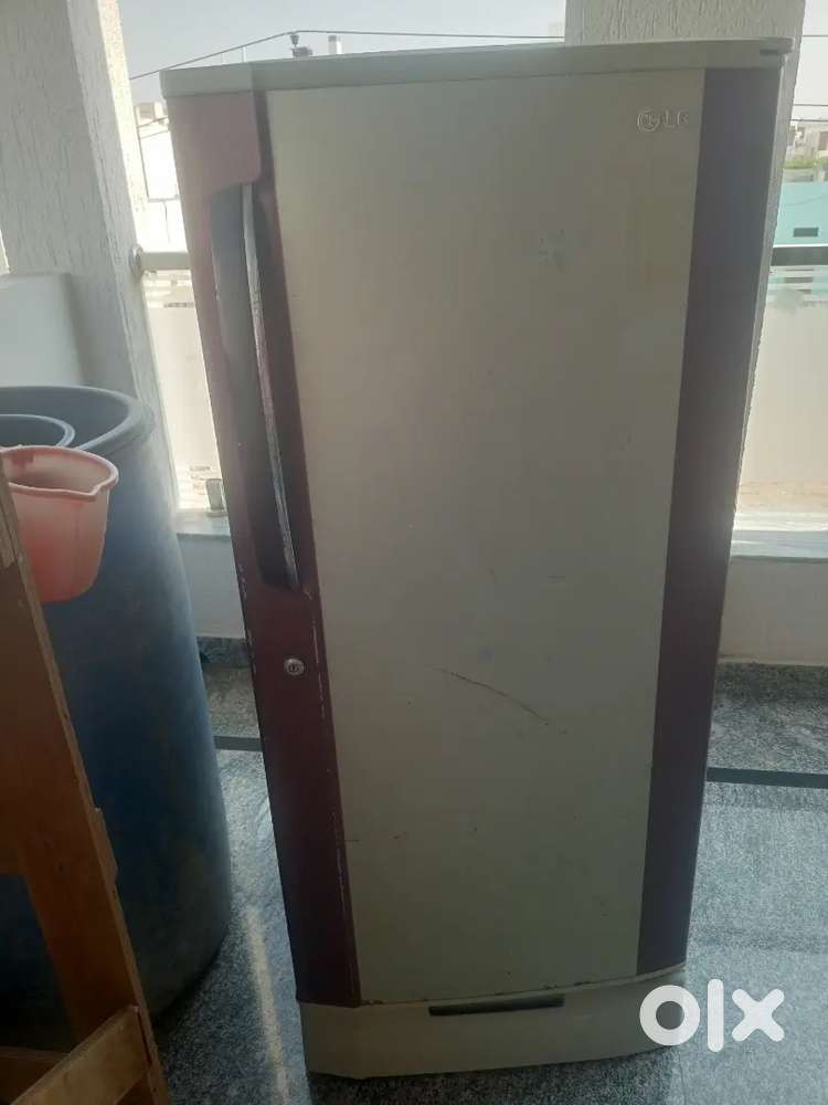 LG 2 star rating of 185 litres