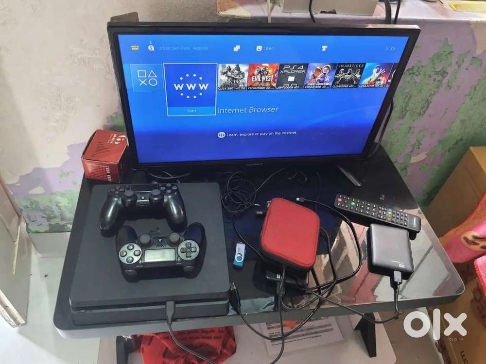 PS4 in very good condition
