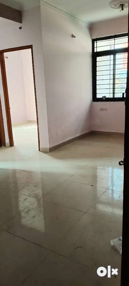 For sell corner 2 bhk flat shiv city near silicon city