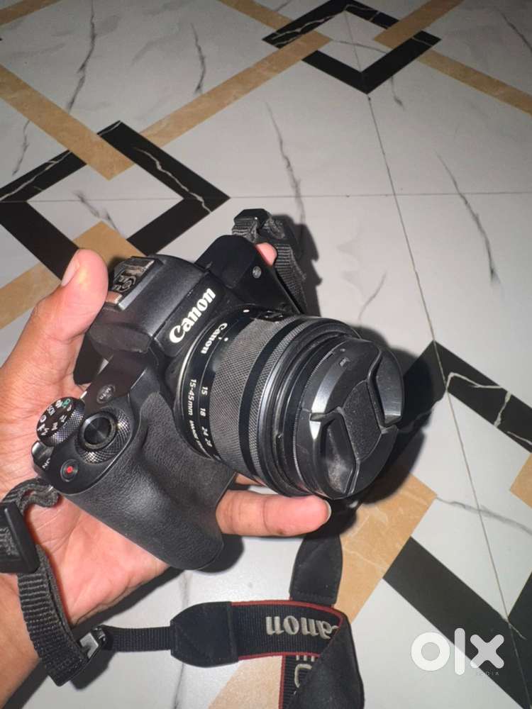 Canon eos m50 mirrorless