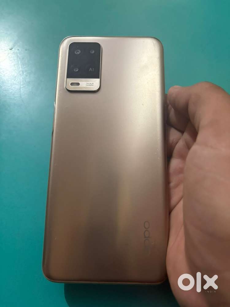 Skretch less phone