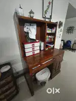 Solid Wood Study Desk with Hutch – Excellent Storage