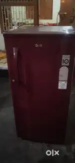 LG ka h new h ek dam  ... 6 saal purana h