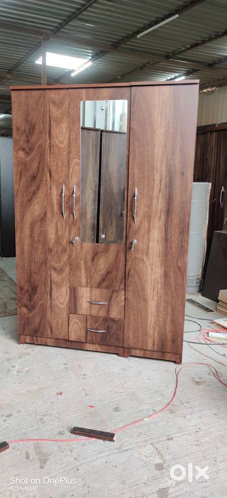 NEW 3 DOOR WARDROBE IN JUNGLE WOOD DIRECT FROM FACTORY