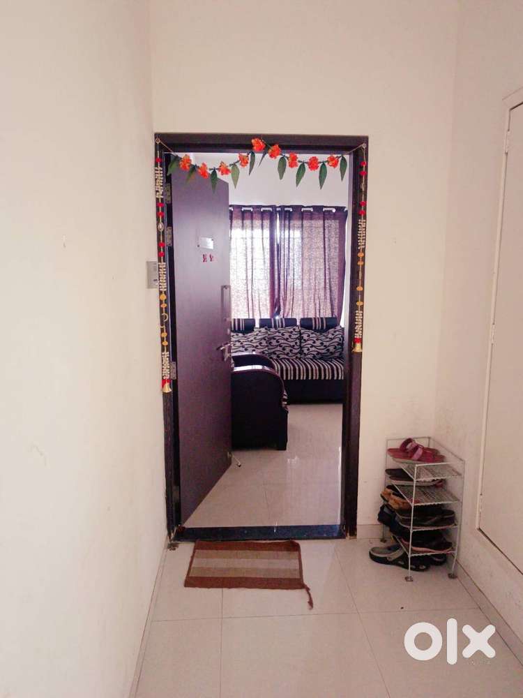 2bhk on sell in yashwin society
