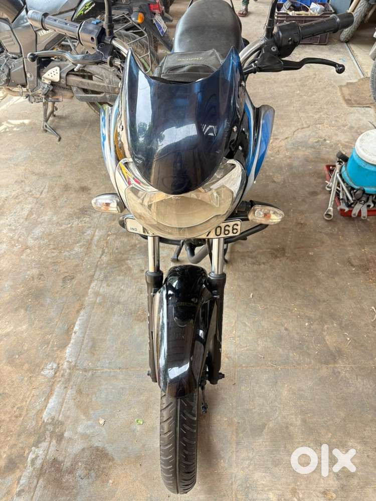BAJAJ DISCOVER SHOWROOM CONDITION