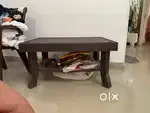 Folding centre table