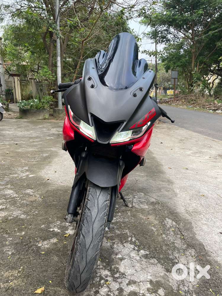 Yamaha R15 v3