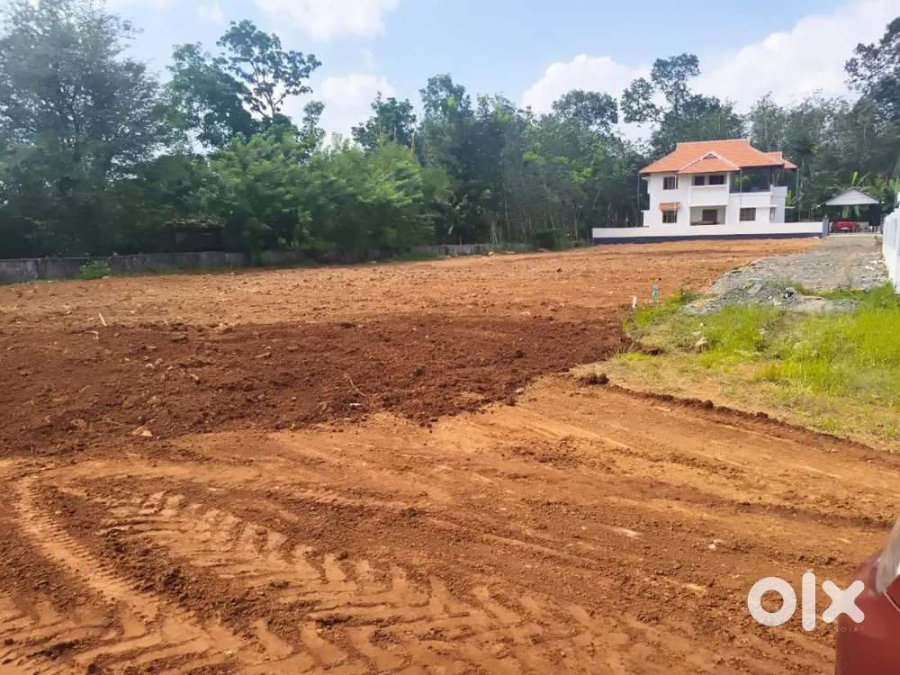 കിടങ്ങൂർ 10 cent house plot.2.25. lakh.