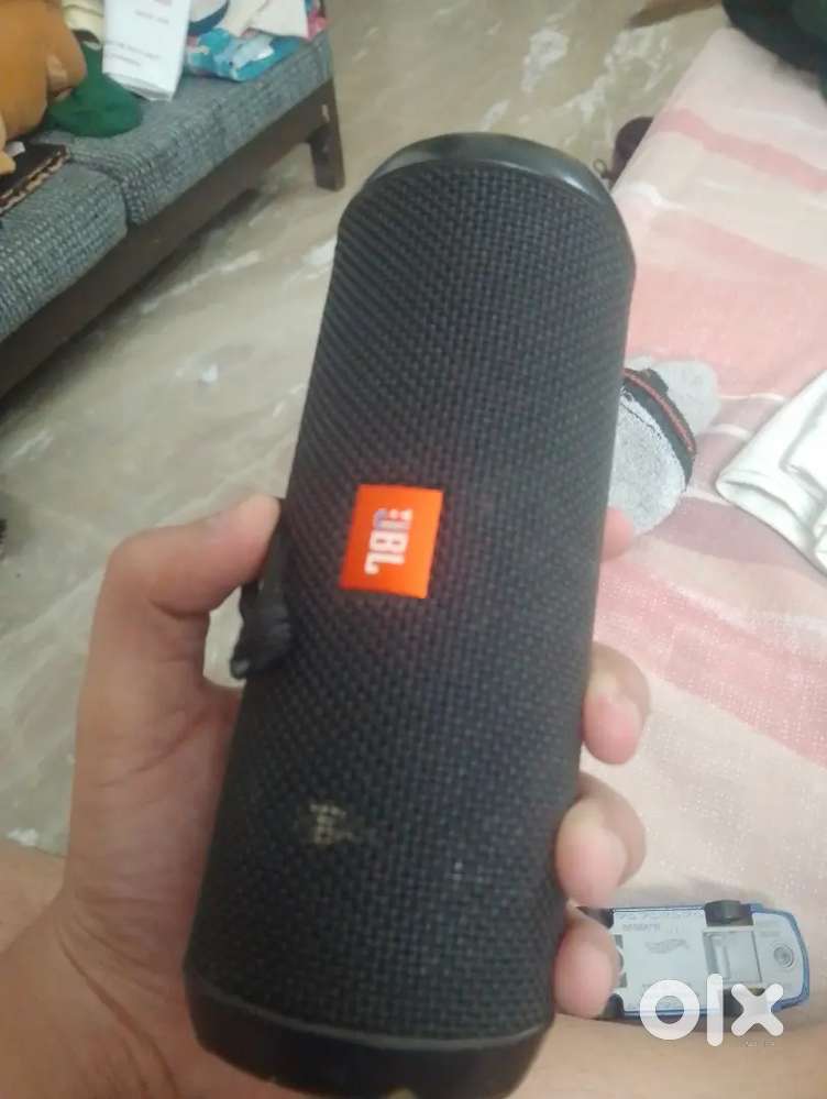 Jbl speaker good condition but charging problem