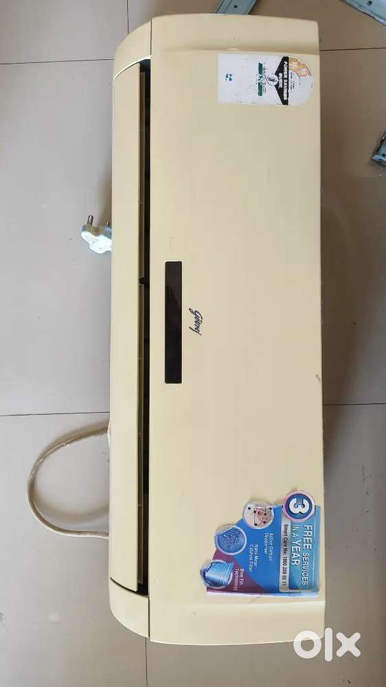 Godrej split AC- 1 Ton in Good Condition