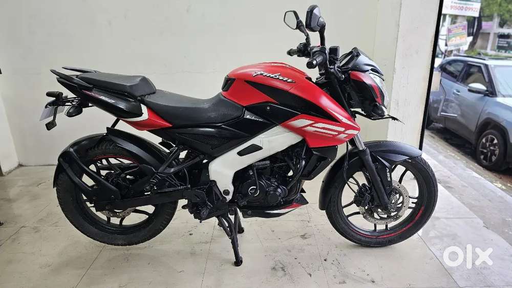 Pulsar NS 160 (2022 Model)
Pay 25k Remaining Emi Option