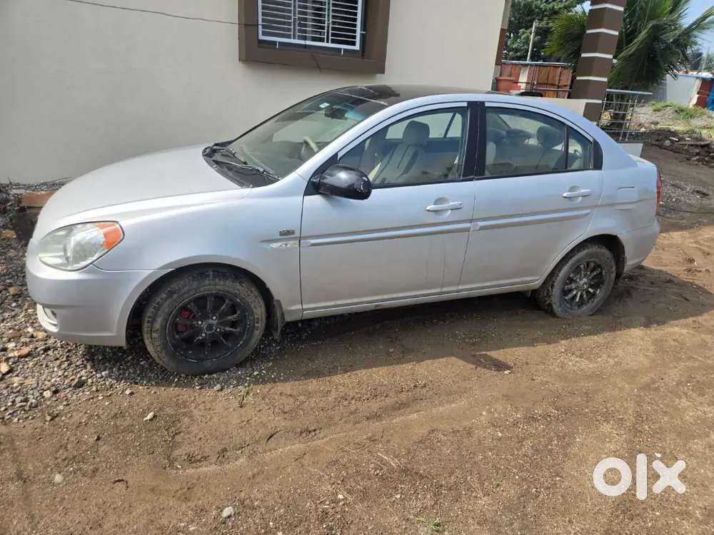 Hyundai verna