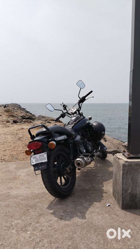 Bajaj Avenger Street 150