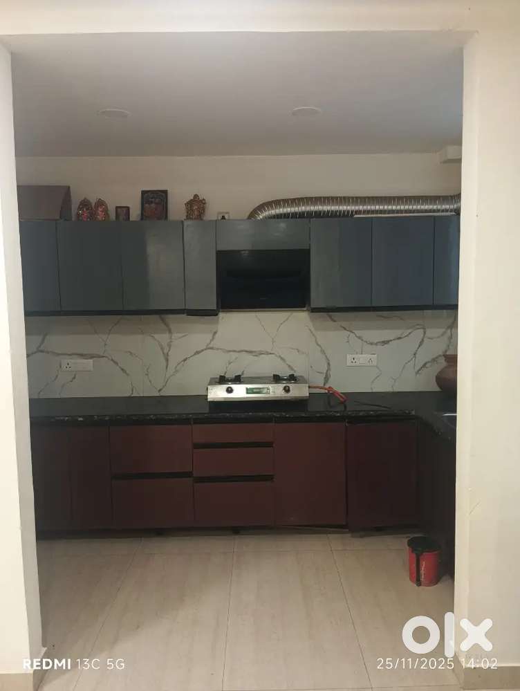 2 bhk  furnished flat available for rent near Shaheed path