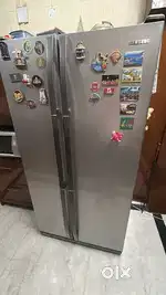 Side by Side - 2 door - 580 L fridge for sale in East Delhi