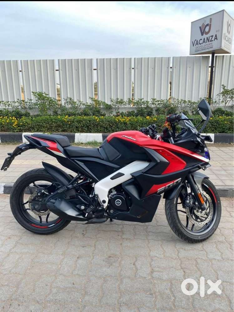 Well maintained pulsar rs200