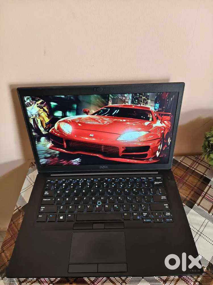 Dell laptop i5-8th 16gbram 256gb SSD Original charger included