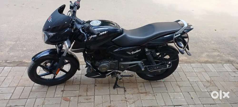 Pulsar 150 DTS-i