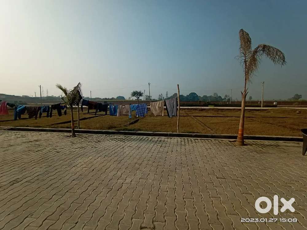 100 Yards plot in a gated township on national highway