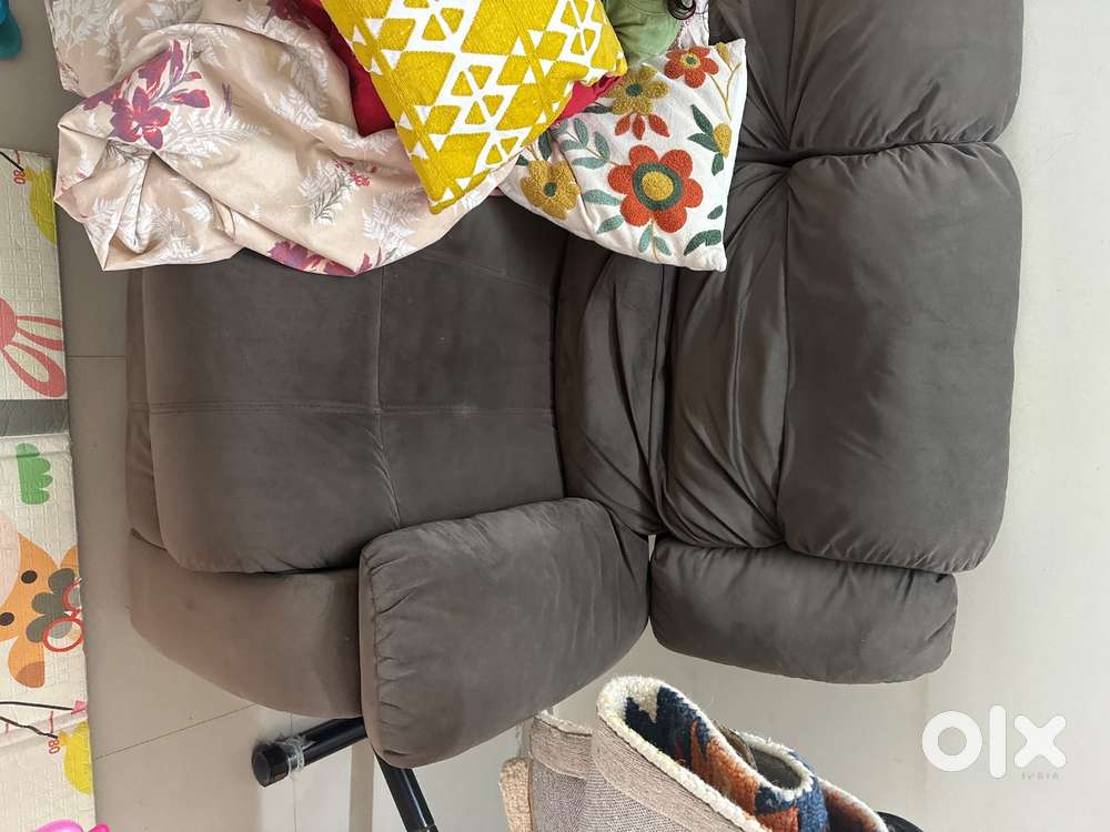2 seater recliner