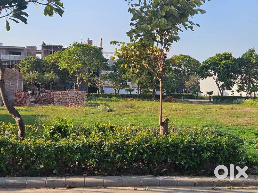 300 Sqyards Independent Villa For Sale in Omaxe Phase 3 New Chandigarh