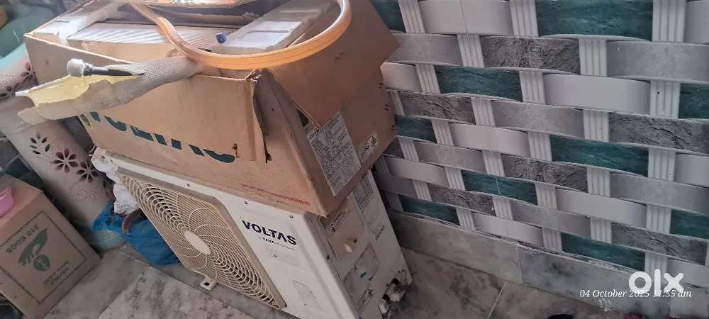 1.5 ton AC . ₹ 25,000