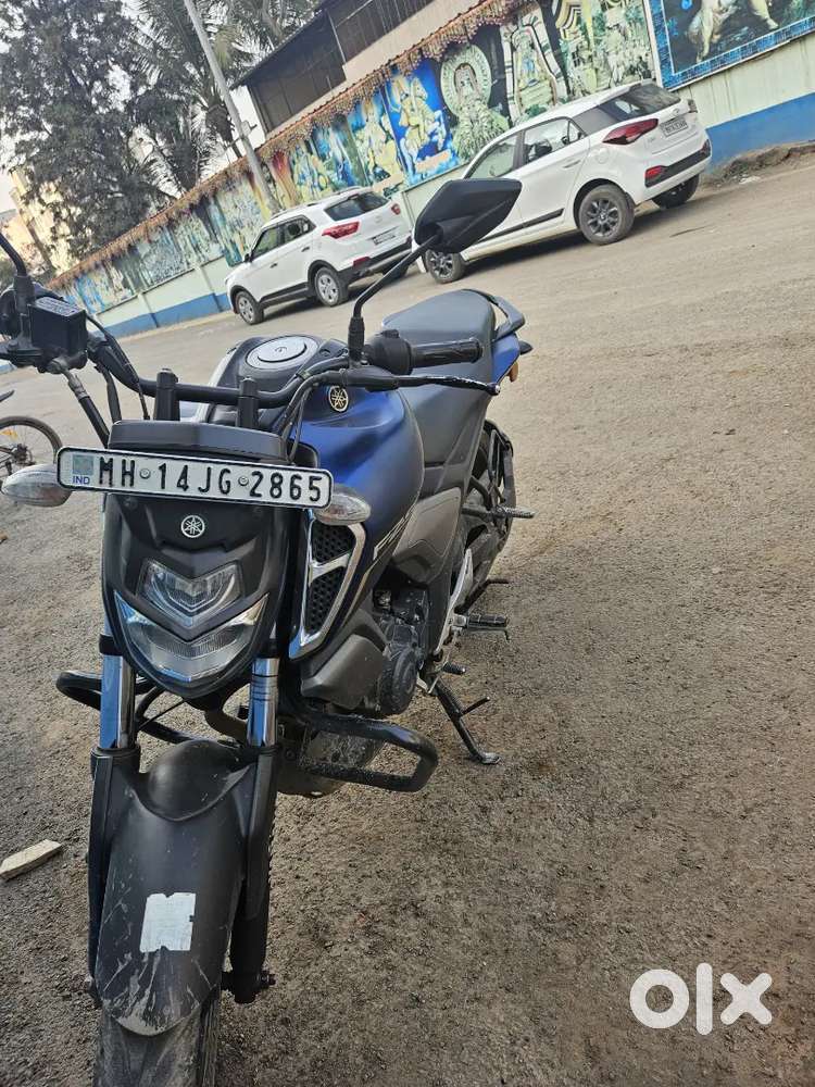 Yamaha FZ - S