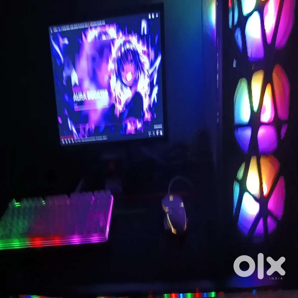 Gaming pc with RGB with monitor keyboard and mouse