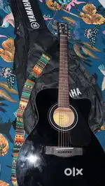 Yamaha guitar
