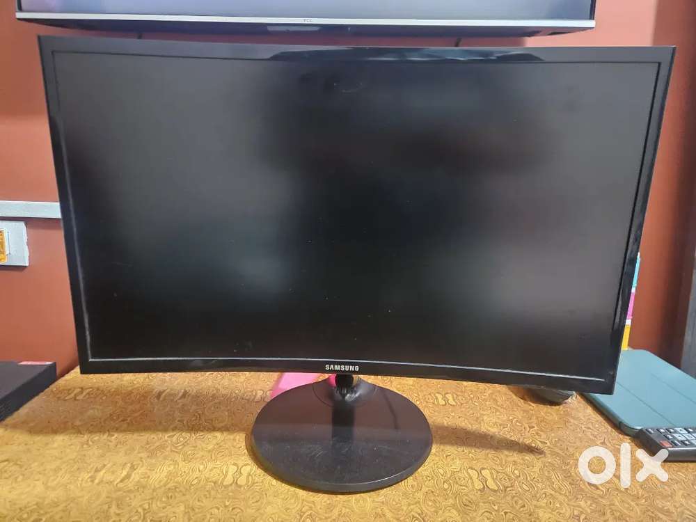 Samsung Curved Monitor