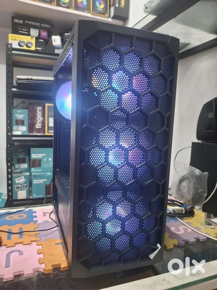 Brand New Intel Core i7-4790 Desktop Computer CPU, 256GB NVMe, 8GB RAM