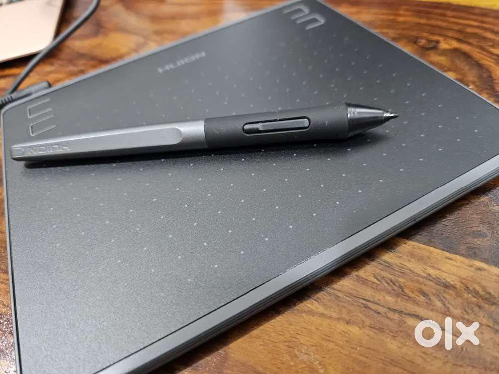 Huion HS64