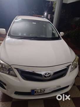 Well Maintained Corolla Altis for Sale
