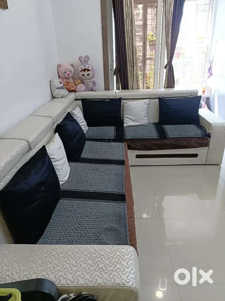 Sofa cum-Bed with storage - Good condition, best price