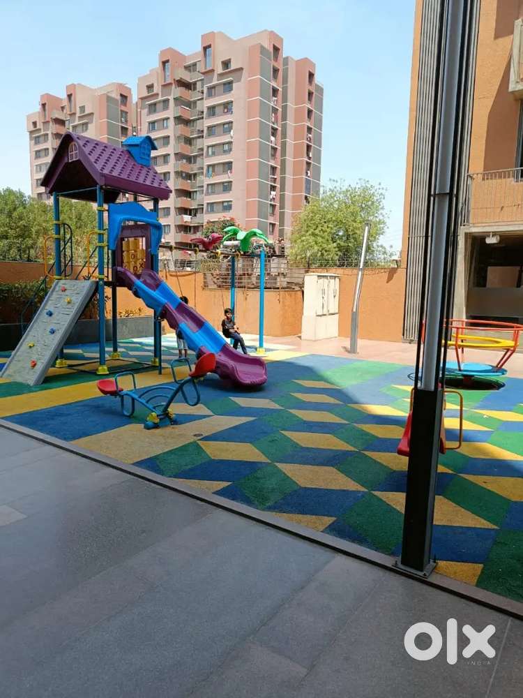 3BHK Semi Furnished Flat for Rent in Motera Ahmedabad