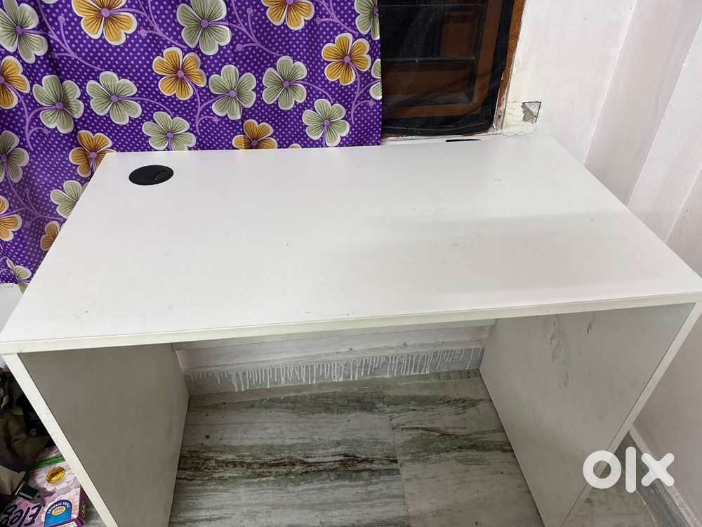 Computer Table & Rolling chair