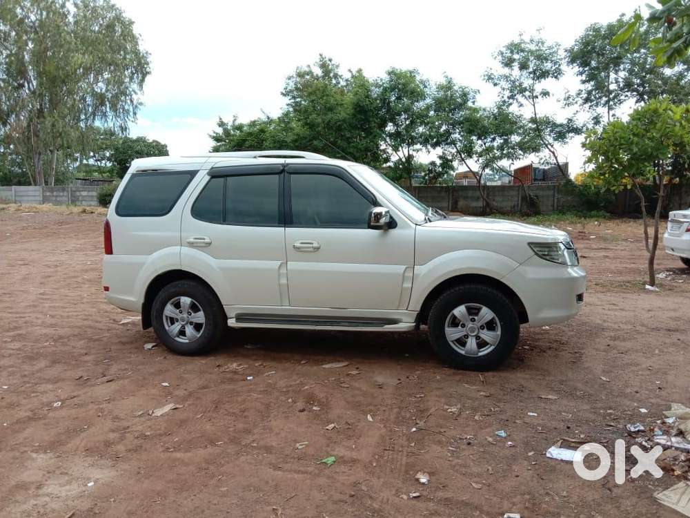 Tata Safari Storme VX, 2013, Diesel