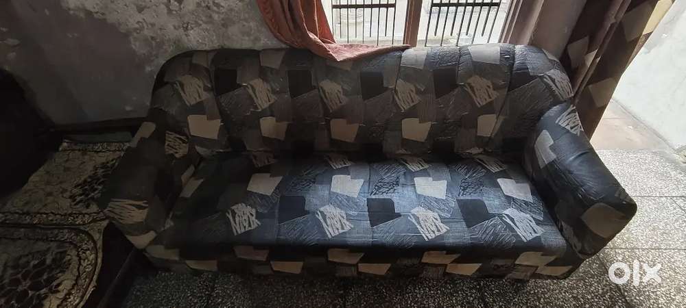 5 seater sofa