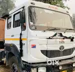Tata truck 22 tyre