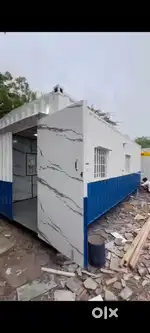 25'×10' container