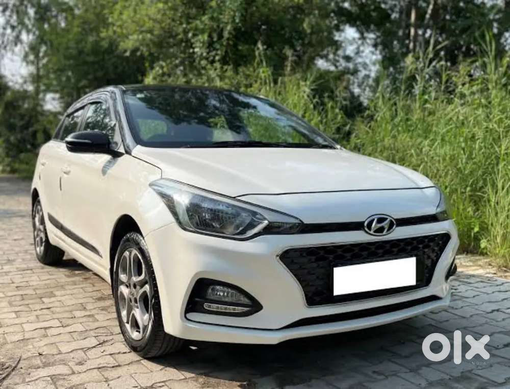 I20 car chalane k liye driver chahiye