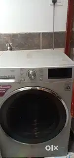 Lg front load automatic washing machine 8kg (4 years old)