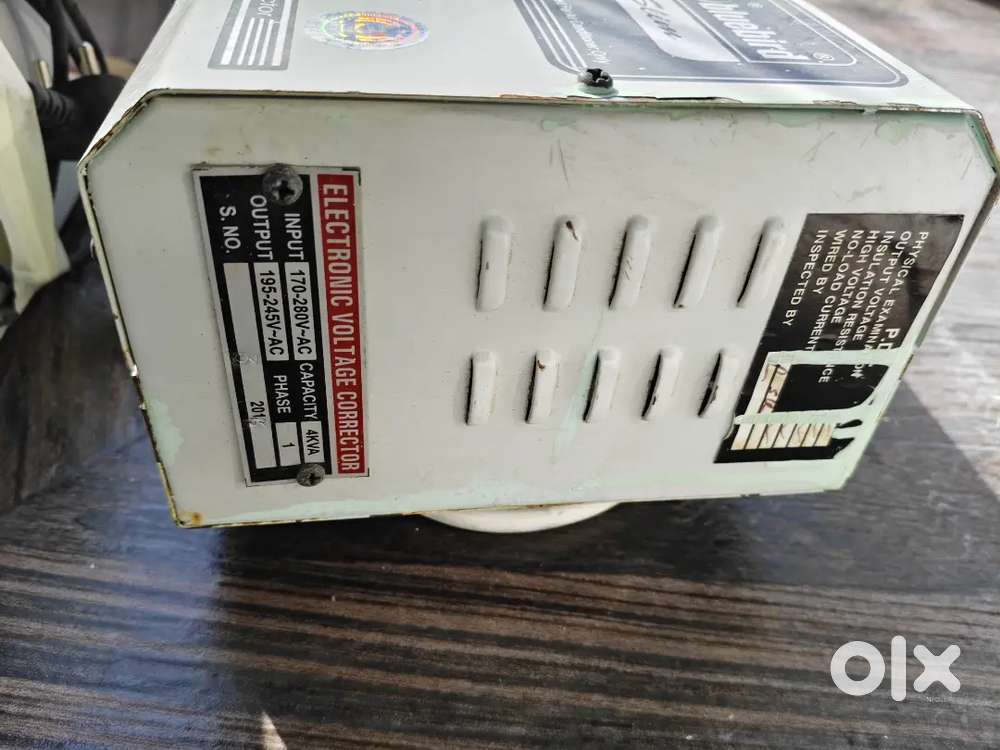 Electronic voltage stabilizer