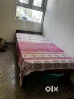 Single bed with mattress