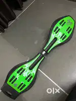 Waveboard in good condition ( 72mm wheels , PU wheels )